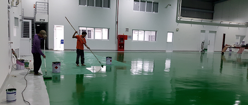 Thi công sơn Epoxy hệ lăn