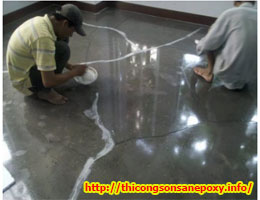 THI CÔNG VỮA EPOXY TỰ SAN PHẲNG