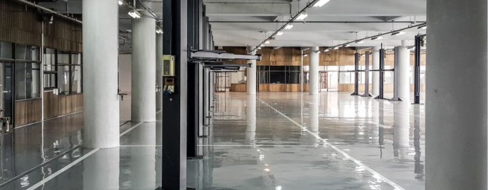 Sơn Epoxy Tự San Phẳng Showroom